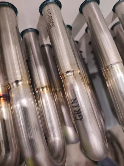 Zero-leak, smooth internal weld bead on a stainless steel U-bend pipe joint processed by FYID orbital system.